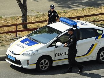 Патрульні  вирішили перевірити, чи готові волинські дороги до зими