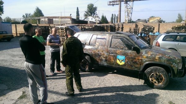 За «Фото патріота» - автомобіль айдарівцям. ФОТО