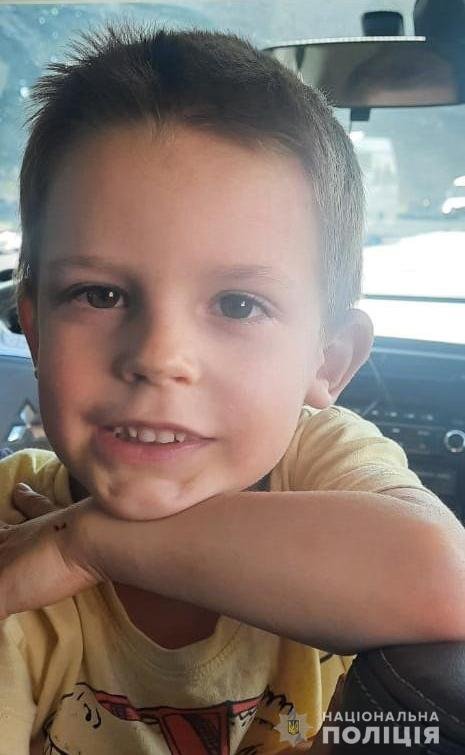 У Луцьку знайшли хлопчика: просять допомогти встановити особу. ФОТО