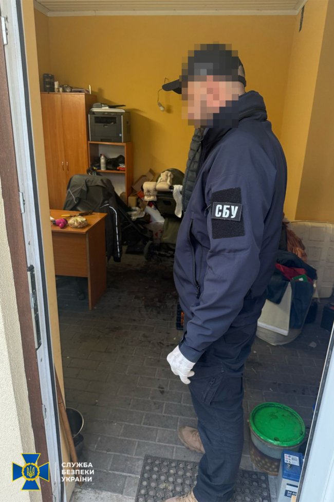 36-річний лучанин переправляв чоловіків за кордон: влаштовував їх як «водіїв» на приватну фірму