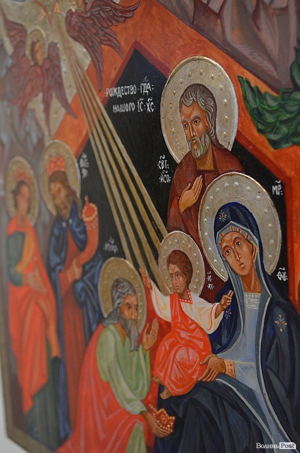 У Луцьку - вражаюча виставка ікон. ФОТО