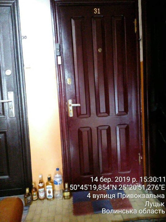 У Луцьку у квартирах торгували «лівим» алкоголем. ФОТО