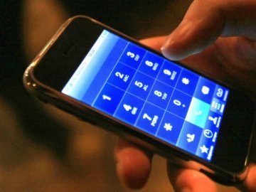 «Поліцейську» оштрафують за хибний виклик патрульних у Луцьку