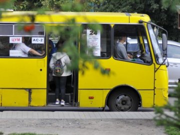 Лучани почали більше нарікати на поганий стан маршруток