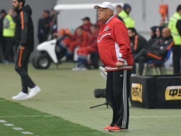 Кварцяного дискваліфікували за лайку