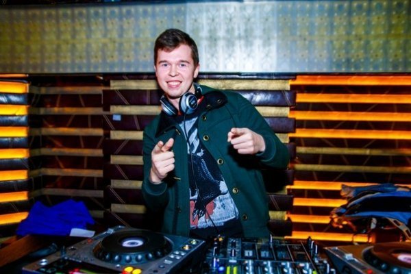 «День бармена» в луцькому клубі. ФОТО