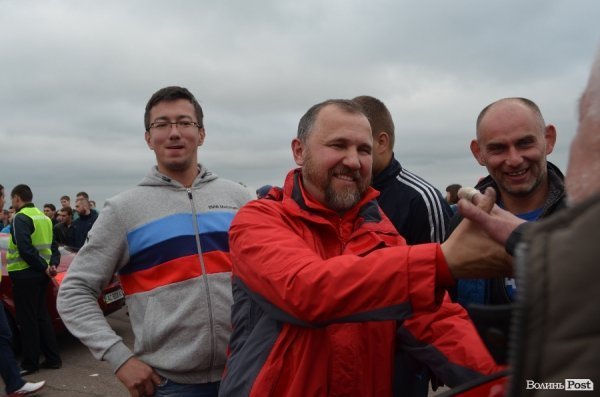 Під Луцьком визначили переможця з дрег-рейсінгу. ФОТО