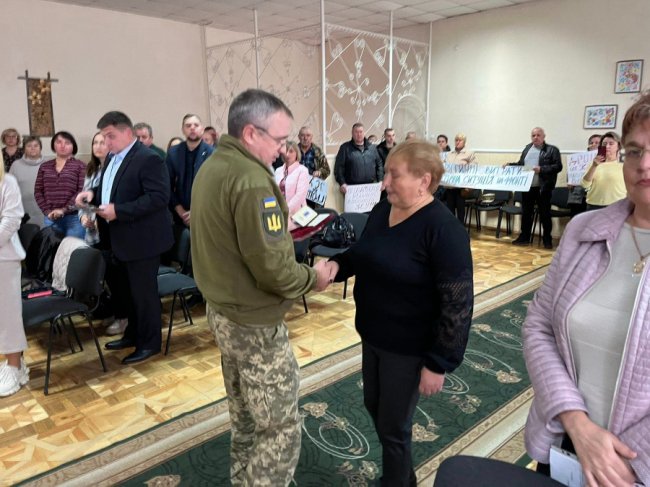 На Волині рідним трьох загиблих Героїв вручили їхні посмертні нагороди