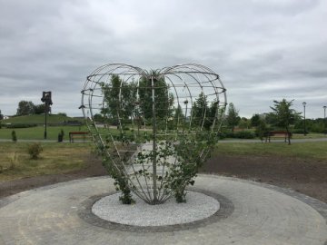 У Ковелі знову встановили «Серце миру». ФОТО