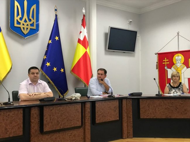 Торік Петрочук підтримав передачу «Привозу» підприємству «Луцькі ринки». ФОТО