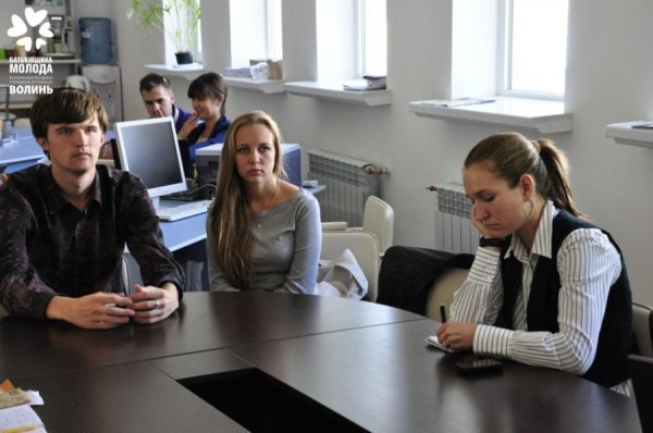 Волинські «молодіжки» «Батьківщини» й Руху «обʼєдналися». ФОТО