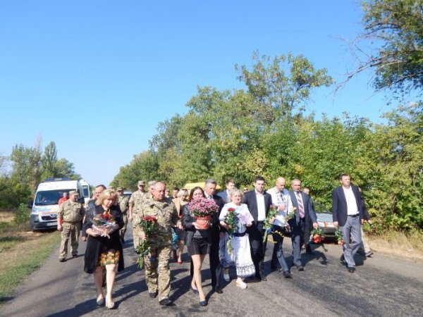 Делегація з Луцька відвідала місце загибелі військовослужбовців у Волновасі. ФОТО