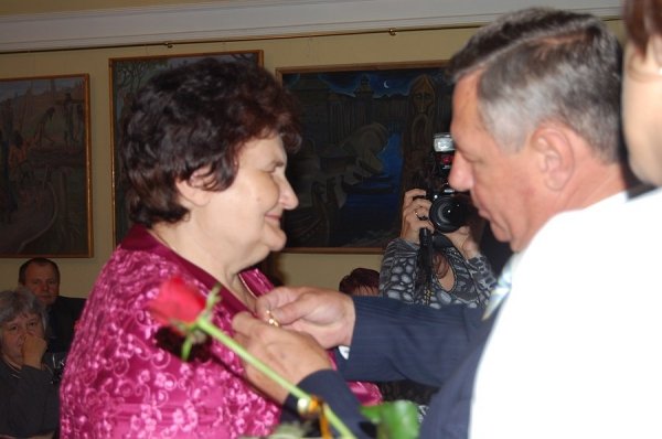 У Луцьку нагородили 36 матерів-героїнь. ФОТО