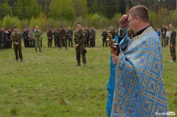«Війна» у волинських лісах. «Звитяга - 2015». ФОТО. ВІДЕО