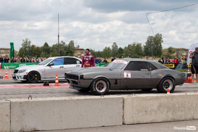 У Луцьку відбулися видовищні авто- і мотогонки. ФОТОРЕПОРТАЖ