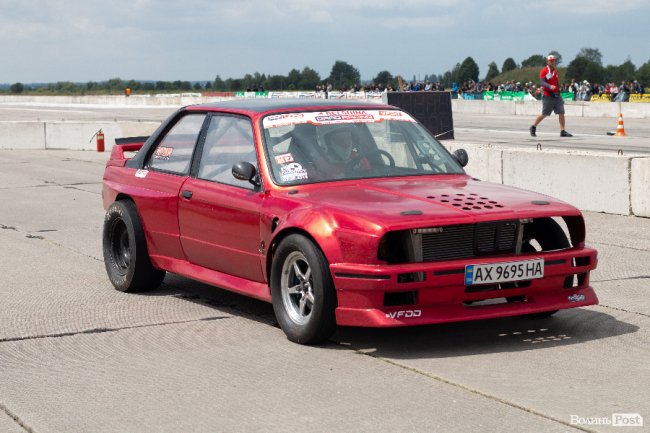 У Луцьку відбулися видовищні авто- і мотогонки. ФОТОРЕПОРТАЖ