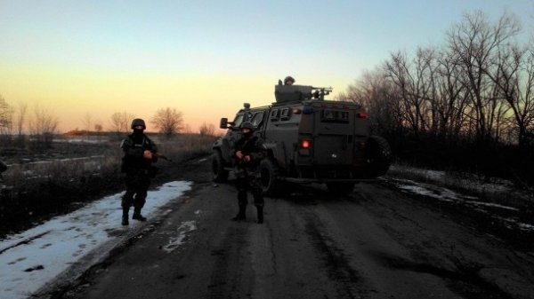З'явилися фото та відео обміну полоненими між силовиками та терористами