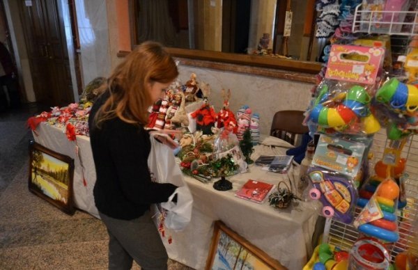 У Луцьку - благодійна акція заради дітей бійців АТО. ФОТО