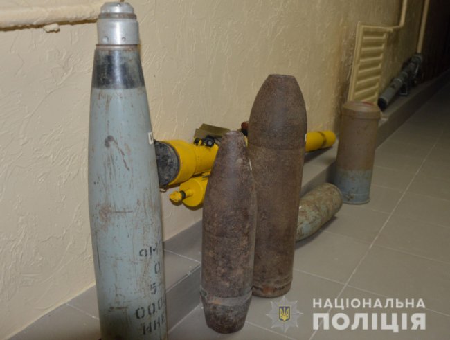 Луцьким школярам показали, як працюють вибухотехніки. ФОТО