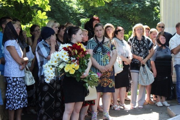 Луцьк попрощався із героєм АТО. ФОТО