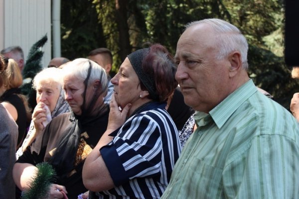 Луцьк попрощався із героєм АТО. ФОТО