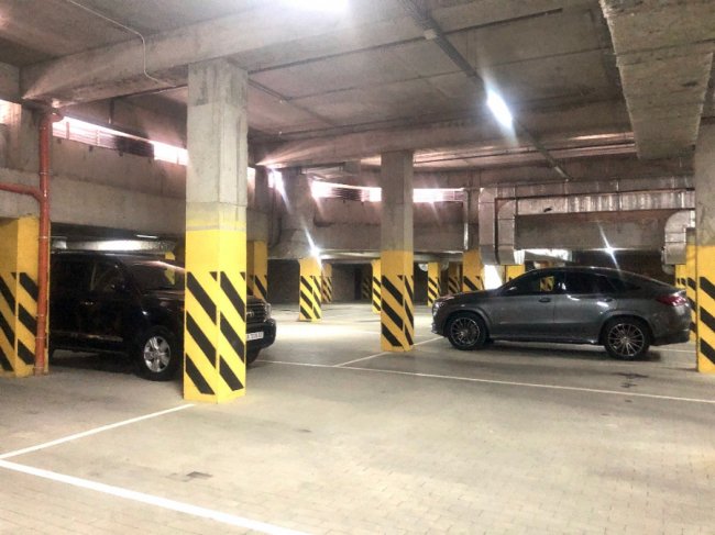 ЖК «Яровиця» – сучасні рішення щодо паркування авто*