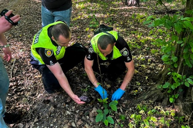 На Рівненщині поліцейські затримали двох «закладчиків» із Волині. ФОТО