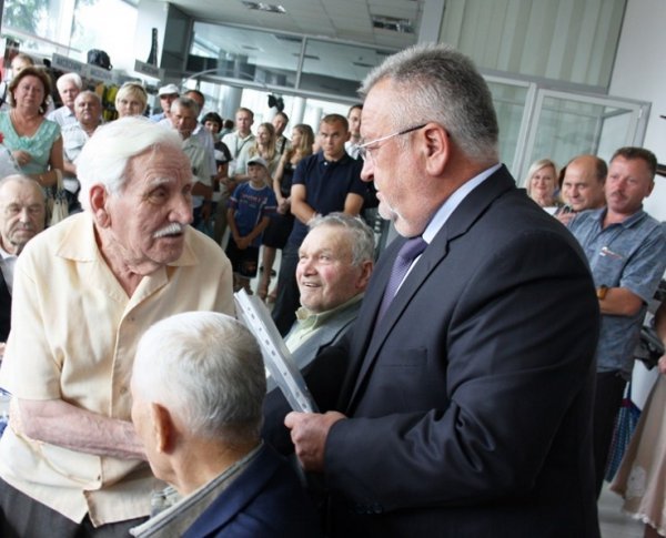 Від Клімчука 16 інвалідів повернулось «на колесах»