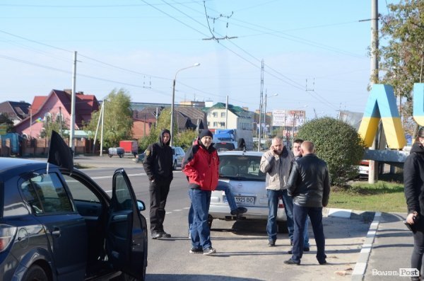 У Луцьку зустріли тіло загиблого на сході Олександра Смирнова. ФОТО