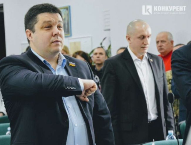 Які автівки, статки та квартири вказані у деклараціях керівництва Луцька