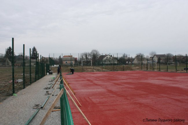 На Волині до кінця року відкриють 6 мультифункціональних спортивних майданчиків
