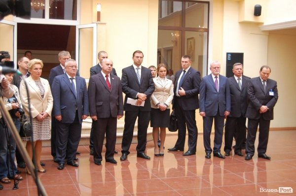 Янукович відвідав Волинську обласну клінічну лікарню. ФОТО