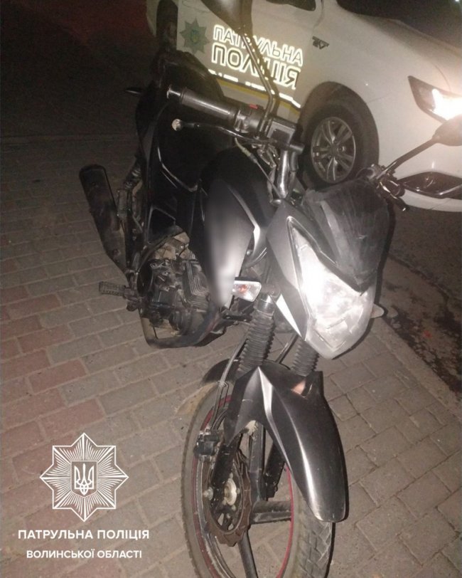 На Волині зупинили п'яних мотоцикліста та скутериста без водійських прав