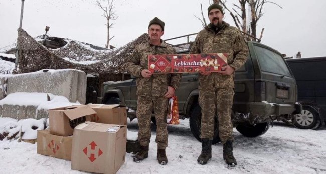 Волинських воїнів привітали з Новим роком на передовій. ФОТО