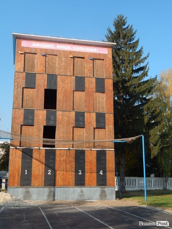 Робота луцьких пожежників очима журналіста. ФОТО. ВІДЕО.