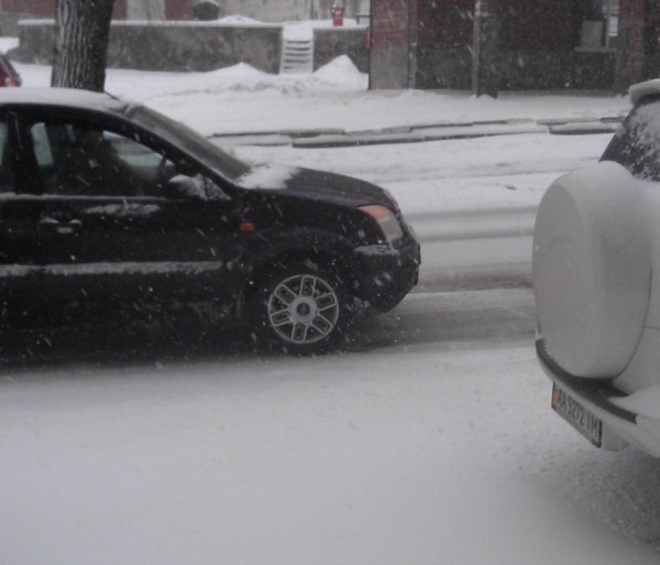 Київ наближається до транспортного колапсу. ФОТО