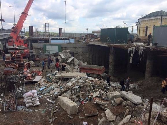 У центрі Києва викопали артефакти XVII ст. ФОТО