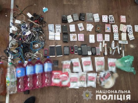 На Волині судитимуть злочинну групу, яка постачала наркотики у виправну колонію