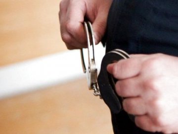 Волинським поліцейським замовили кайданки та газові балончики на 105 тисяч гривень