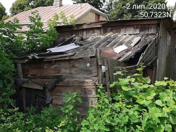У Луцьку знесуть занедбані сараї, гаражі та огорожі. ФОТО