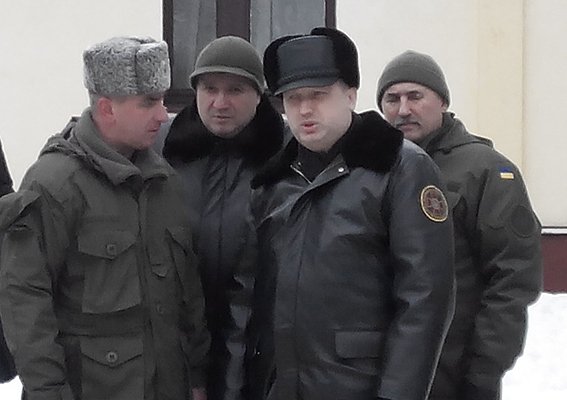 Бійцям «Азову» передали «Спартани» із протитанковими ракетами. ФОТО