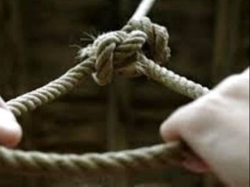 На Чернігівщині військовослужбовець вкоротив собі віку 