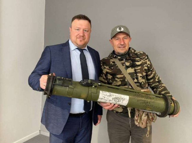 Зенітники передали на Волинь трофейний гранатомет