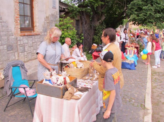 Луцьк «повернувся» в Середньовіччя. На «Князівський бенкет»