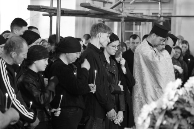 Лучани віддали останню шану Герою Василеві Матюку