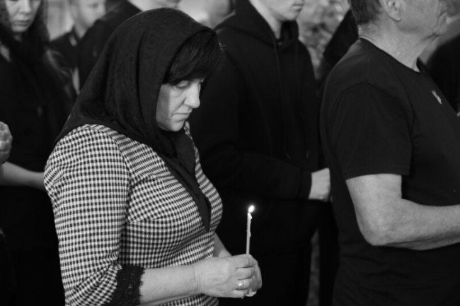 Лучани віддали останню шану Герою Василеві Матюку