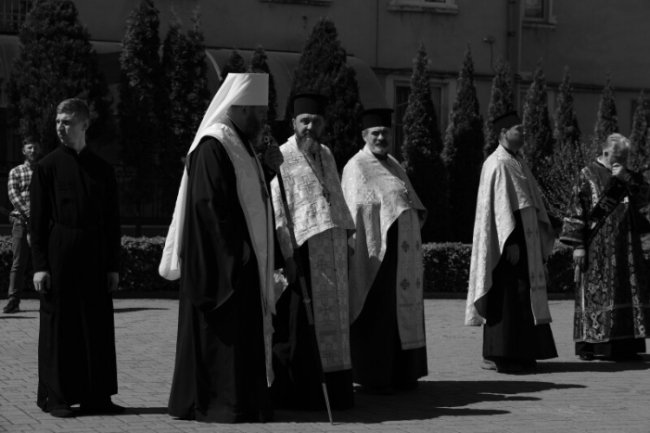 Лучани віддали останню шану Герою Василеві Матюку