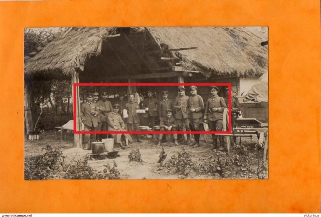 На аукціоні продають столітні фото з Голоб