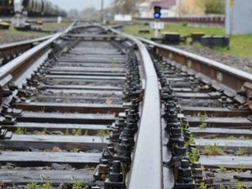 Працівник залізниці загинув під колесами поїзда на Львівщині