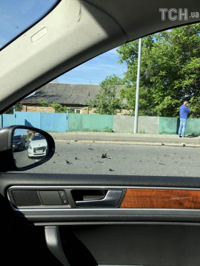 Під Києвом — масштабна аварія. ФОТО